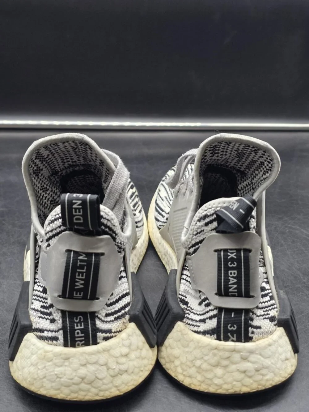 adidas nmd xr1
